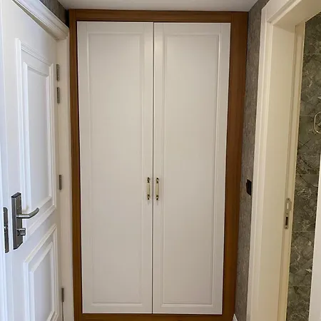 By Niluefer Отель