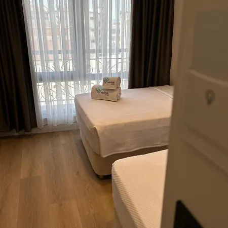 By Niluefer Отель Бурса